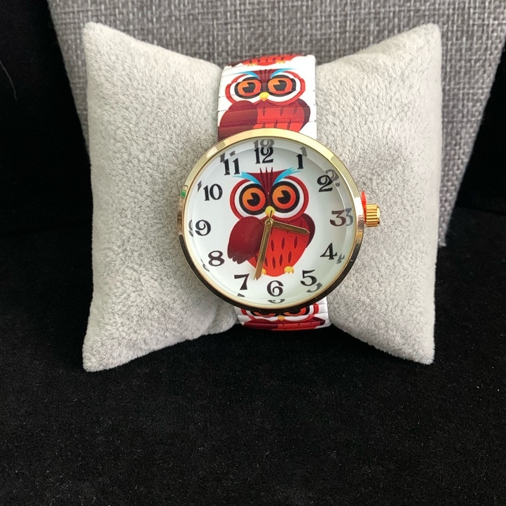 Brand New Owl Watch with Stainless Steel Back, Japan Movement & Stretch Band‎